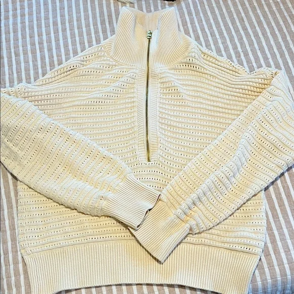 Varley Tara Pointelle Half-Zip - size Small - Picture 3 of 6